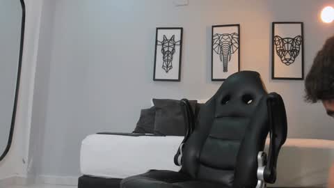 Andrewlamar21 online show from January 7, 2025, 2:19 pm