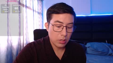 Snapshot of andrewmhilton_ chatting on June 29, 2026, 8:53 pm andrewmhilton_ online show from June 29, 2026, 8:53 pm