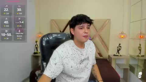 ANDREW online show from April 15, 2026, 1:07 pm