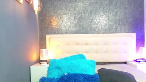   online show from February 2, 2025, 1:19 pm