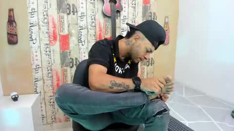   online show from February 20, 2025, 1:03 am