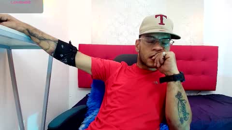   online show from November 1, 2025, 11:18 pm