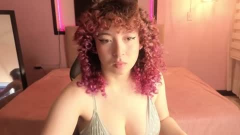 androm3da_ online show from June 16, 2026, 7:27 pm