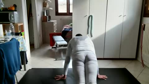 Snapshot of androx77 chatting on February 28, 2025, 9:04 am androx77 online show from February 28, 2025, 9:04 am