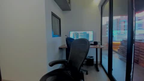 Andrew online show from February 26, 2025, 11:15 pm