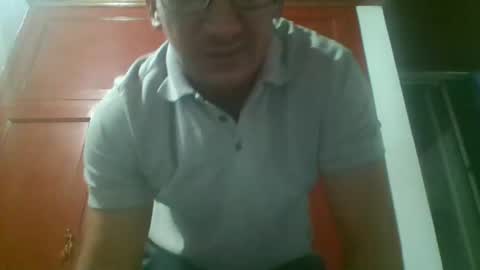 andy101075 online show from December 21, 2025, 7:48 am