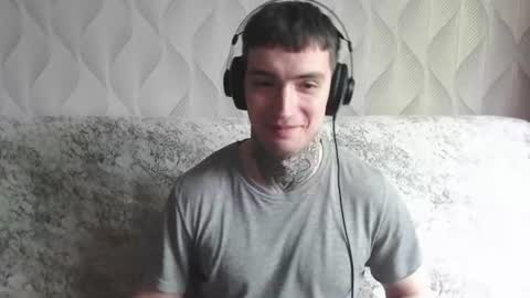 Snapshot of andy4life chatting on June 11, 2026, 5:27 am andy4life online show from June 11, 2026, 5:27 am
