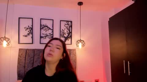 andy_and_emma online show from February 25, 2025, 12:34 pm