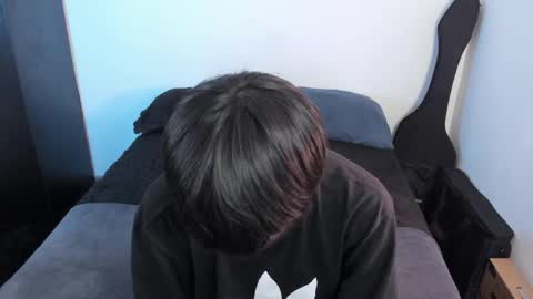 twx Andy twink3 online show from April 14, 2026, 2:28 am