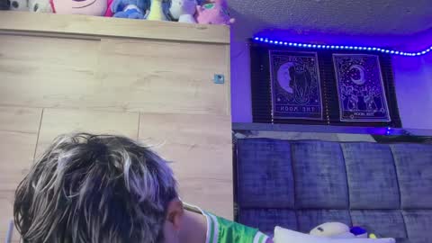 Andy online show from December 4, 2024, 12:14 pm