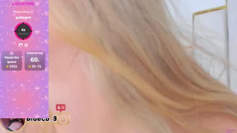 Andy bluee  online show from September 26, 2025, 4:16 am