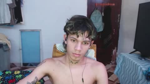 andy_dan1 online show from May 23, 2026, 6:29 am