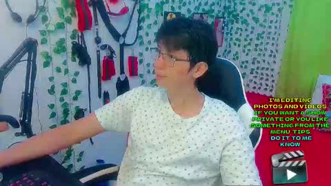 Snapshot of andy_gray01 chatting on January 18, 2026, 1:09 am Andy Gray online show from January 18, 2026, 1:09 am