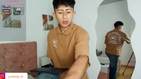 Snapshot of andy_justgame chatting on September 19, 2025, 4:47 am andy_justgame online show from September 19, 2025, 4:47 am