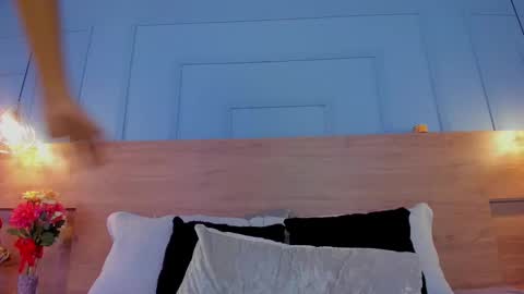  Andy  online show from March 8, 2025, 1:06 am