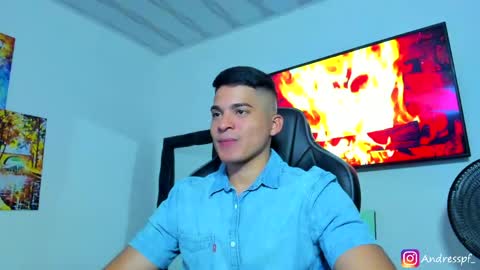 Snapshot of andy_walker_ chatting on May 24, 2026, 9:53 pm Andres online show from May 24, 2026, 9:53 pm