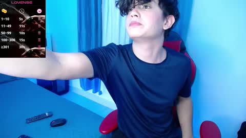 andy online show from January 30, 2025, 1:33 am