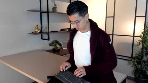 Andy Joy  online show from September 9, 2025, 11:32 am