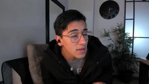 Andy Joy  online show from October 17, 2025, 10:29 am