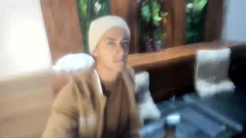 Andy Joy  online show from November 20, 2025, 11:43 am