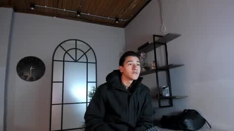 Andy Joy  online show from November 21, 2025, 11:42 am