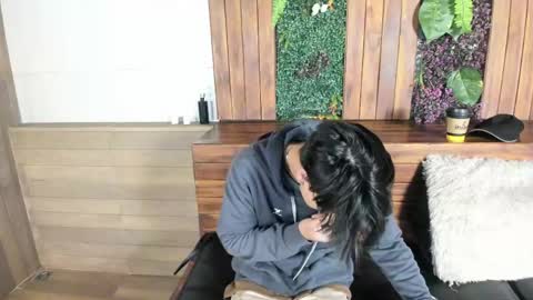 Andy Joy  online show from April 15, 2026, 11:50 am