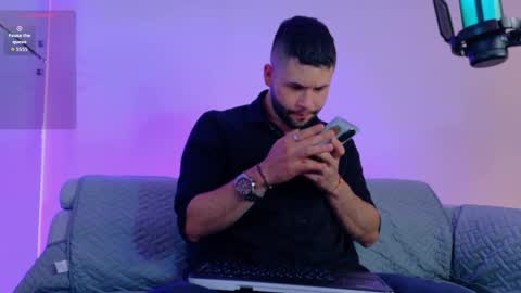 Andy online show from April 17, 2026, 8:45 pm