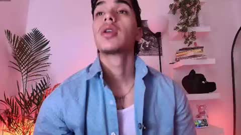 Snapshot of andypalmerr chatting on June 20, 2026, 11:46 am andypalmerr online show from June 20, 2026, 11:46 am