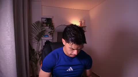 Snapshot of andypalmerr chatting on August 2, 2026, 6:23 am andypalmerr online show from August 2, 2026, 6:23 am