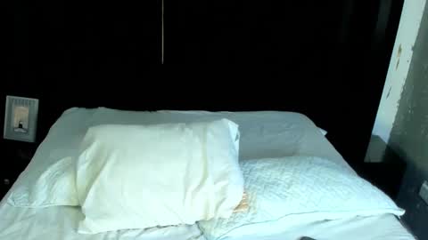 Andy online show from March 11, 2025, 9:48 pm