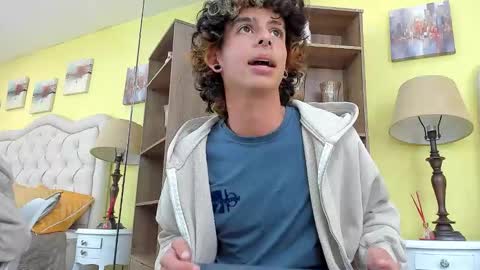 andyxibrat online show from October 11, 2025, 7:23 pm