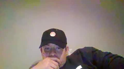 andyzeta10 online show from May 10, 2026, 12:49 am