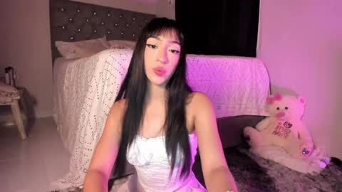 Snapshot of aneko_morii chatting on April 28, 2026, 2:10 am online show from April 28, 2026, 2:10 am