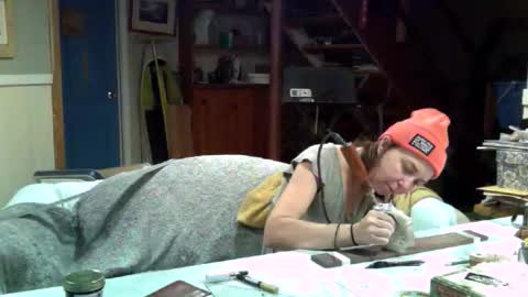 aneoakley online show from November 12, 2025, 2:56 am