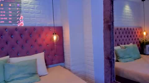 anette_bennet online show from November 26, 2025, 7:37 pm