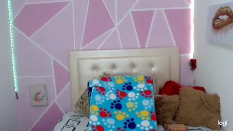 Snapshot of ange_drty chatting on November 22, 2025, 4:06 pm ange_drty online show from November 22, 2025, 4:06 pm