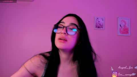 Angel  online show from April 12, 2026, 2:38 am