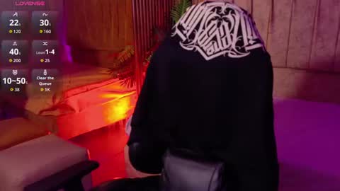 Snapshot of angeel_tay chatting on June 14, 2026, 11:45 am angeel_tay online show from June 14, 2026, 11:45 am