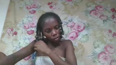 angeeliine online show from March 8, 2026, 2:04 am