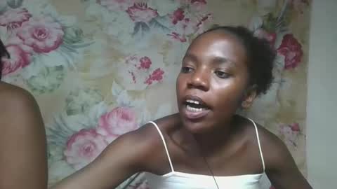 angeeliine online show from March 23, 2026, 2:32 pm