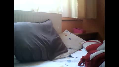 Angel online show from April 19, 2026, 9:52 am