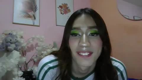 Snapshot of angel_____1 chatting on December 3, 2025, 7:49 am angel_____1 online show from December 3, 2025, 7:49 am