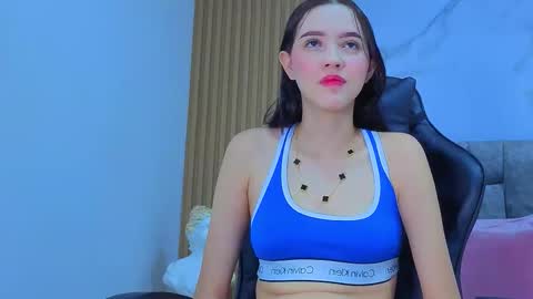 angel__kiss online show from November 11, 2025, 11:21 am