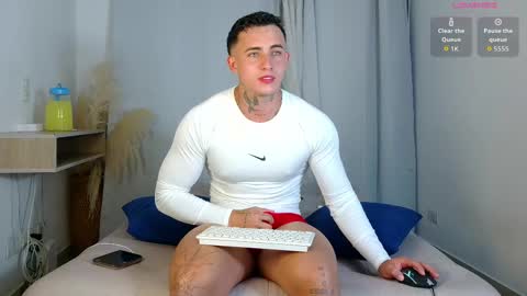 angel_boy01 online show from April 8, 2026, 11:16 pm