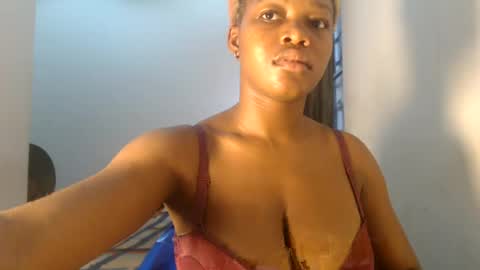 Snapshot of angel_daisyy chatting on July 18, 2026, 8:29 am Daisy online show from July 18, 2026, 8:29 am