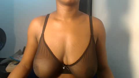 Snapshot of angel_daisyy chatting on July 18, 2026, 8:34 pm Daisy online show from July 18, 2026, 8:34 pm