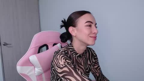 Angel Girl online show from February 20, 2026, 9:04 pm