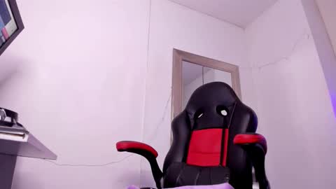 angel hardy online show from November 21, 2025, 11:31 am