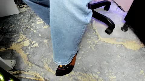 angel hardy online show from December 4, 2025, 12:03 pm