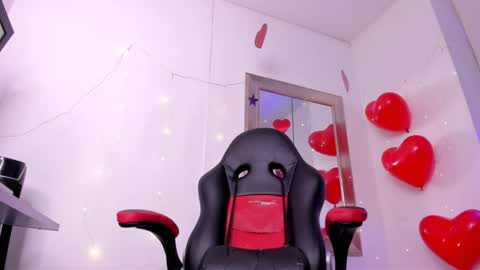 angel hardy online show from March 18, 2026, 11:13 am